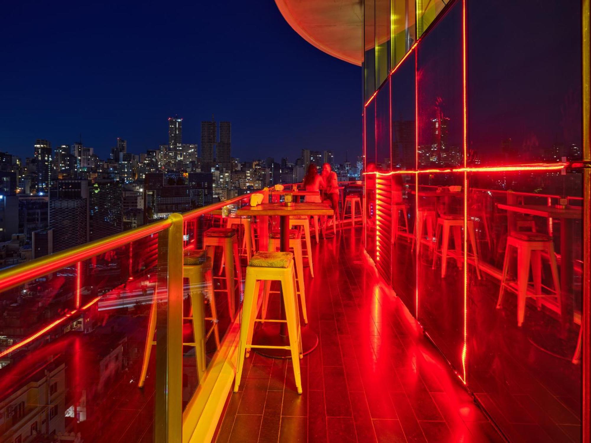The Smallville Hotel Beirut Exterior photo