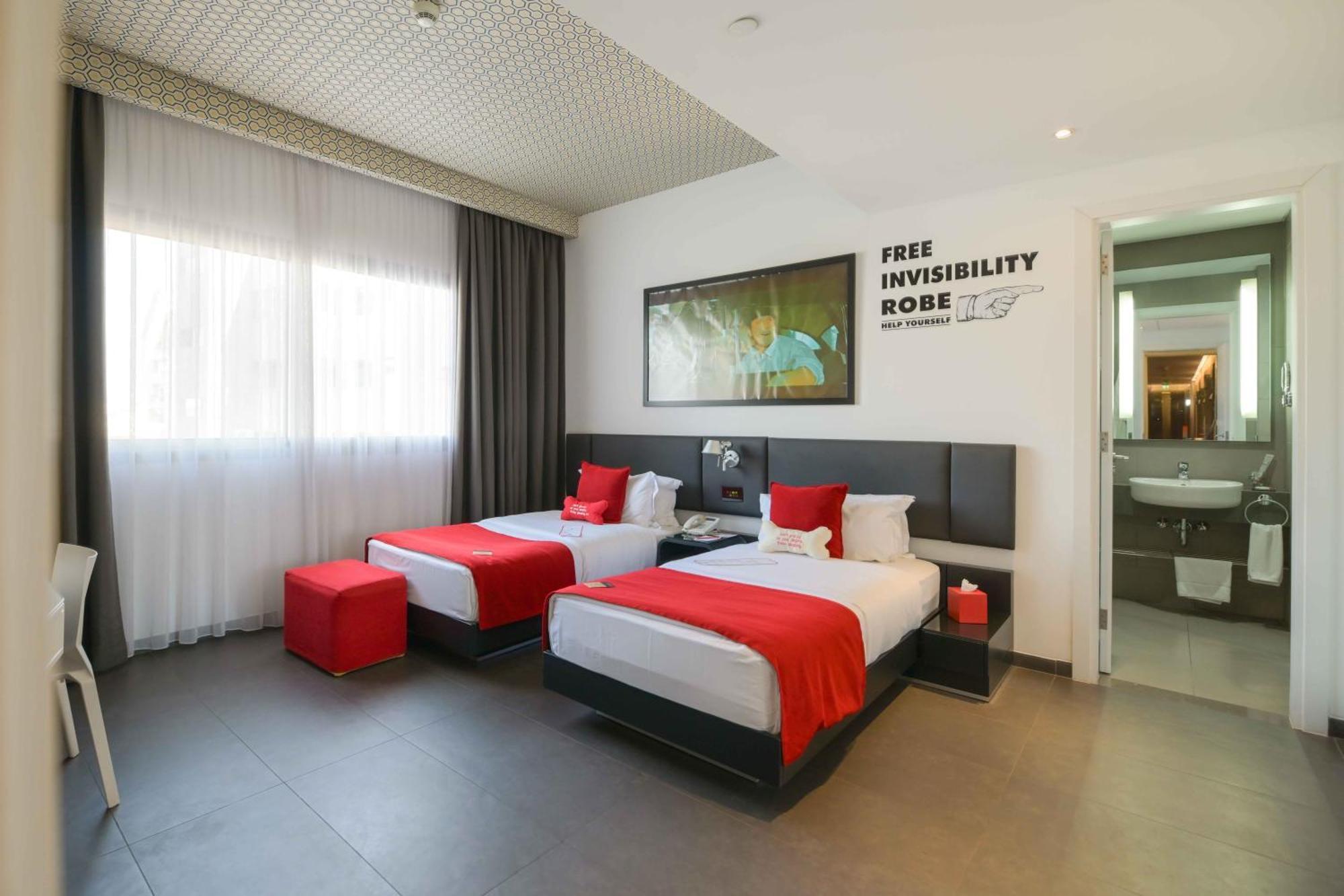 The Smallville Hotel Beirut Exterior photo
