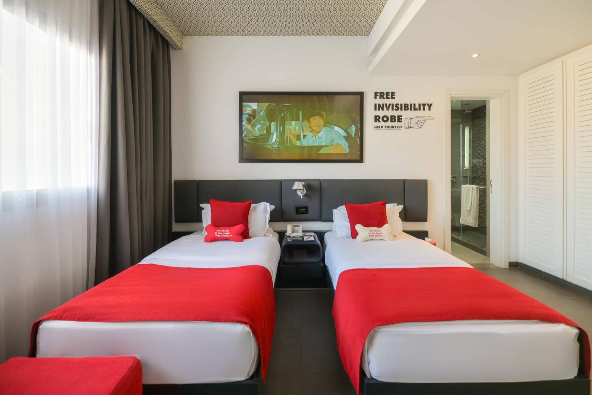 The Smallville Hotel Beirut Exterior photo